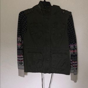 Army jacket with colorful sleeves